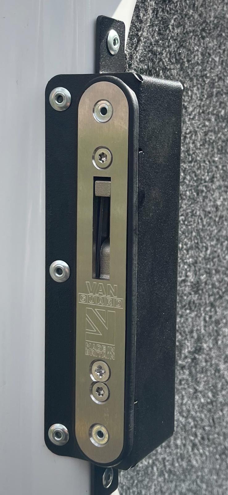 Hook deadlock installed on a van rear door